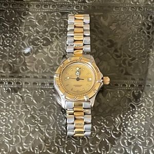 TAG Hauer Ladies 2000 Series/964.008 Watch